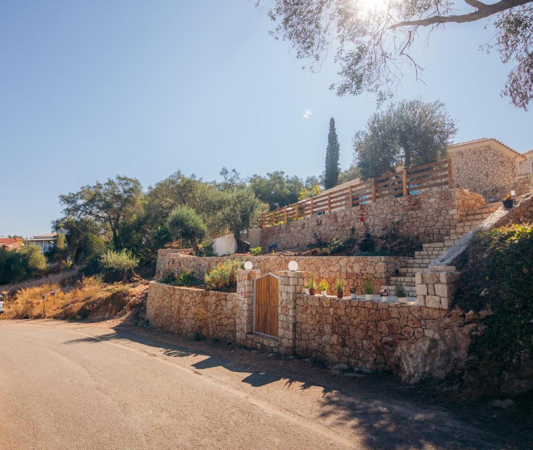 Di Pietra *